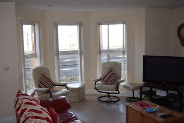 46 West Strand Avenue Portrush Eksteriør billede