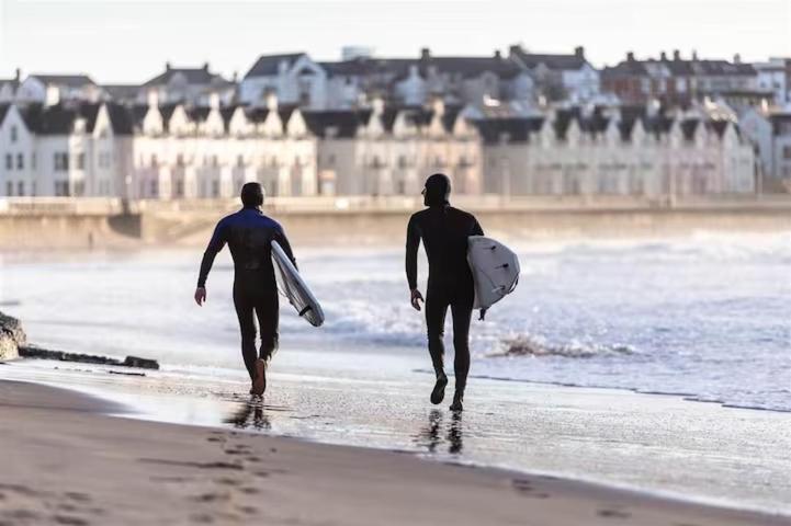 46 West Strand Avenue Portrush Eksteriør billede